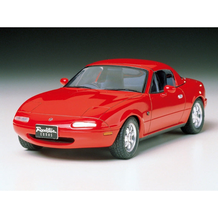 TAMIYA 1/24 Eunos Roadster