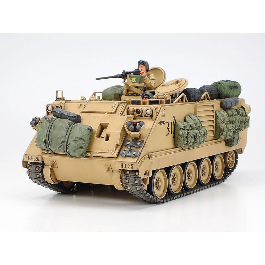 TAMIYA 1/35 U.S. M113A2 Armored Personnel Carrier Desert Version