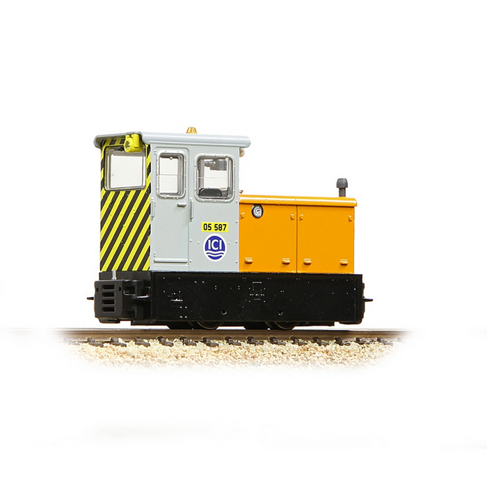 BACHMANN NARROW GAUGE OO9 Baguley-Drewry 70hp Diesel ICI Orange & Grey