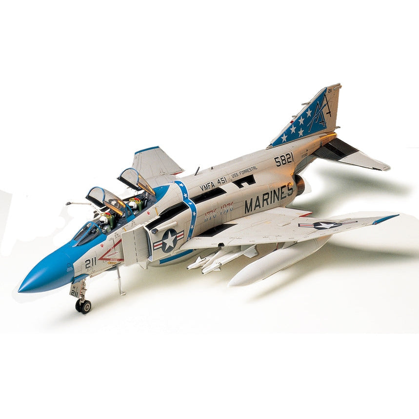 TAMIYA 1/32 McDonnell Douglas F-4J Phantom II