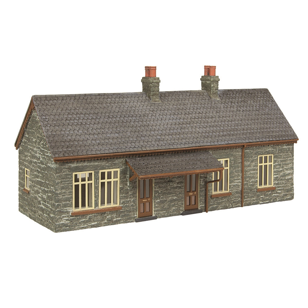 SCENECRAFT Narrow Gauge (OO9) Station Cottages Brown