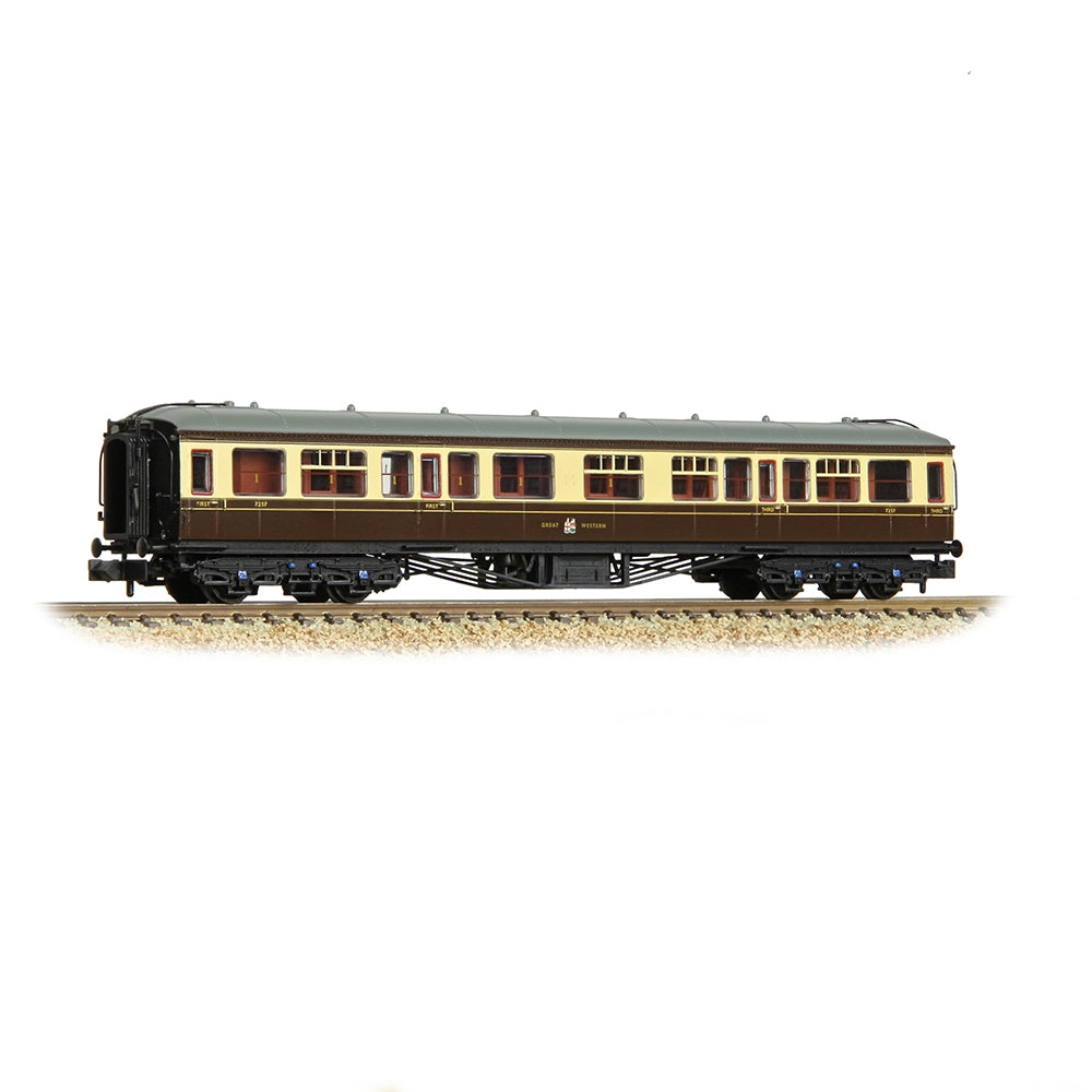 GRAHAM FARISH GWR Hawksworth Composite Corridor GWR Chocolate & Cream