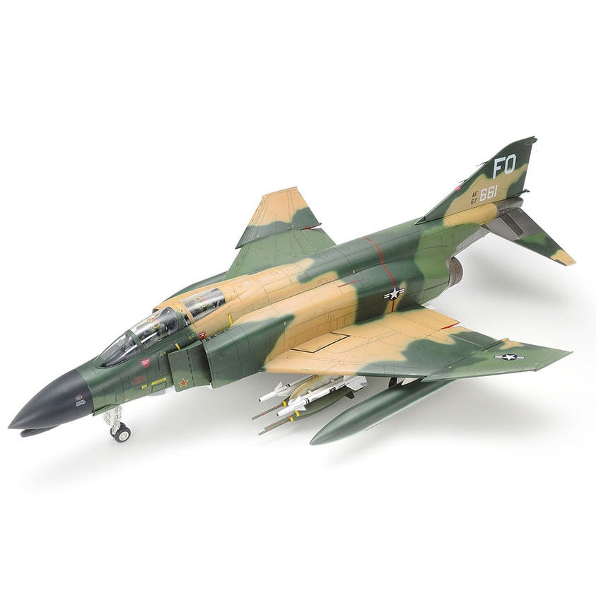 TAMIYA 1/32 McDonnell F-4 C/D Phantom II