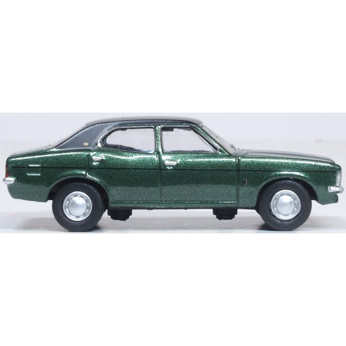 OXFORD 1/76 Ford Cortina Mk.III Evergreen