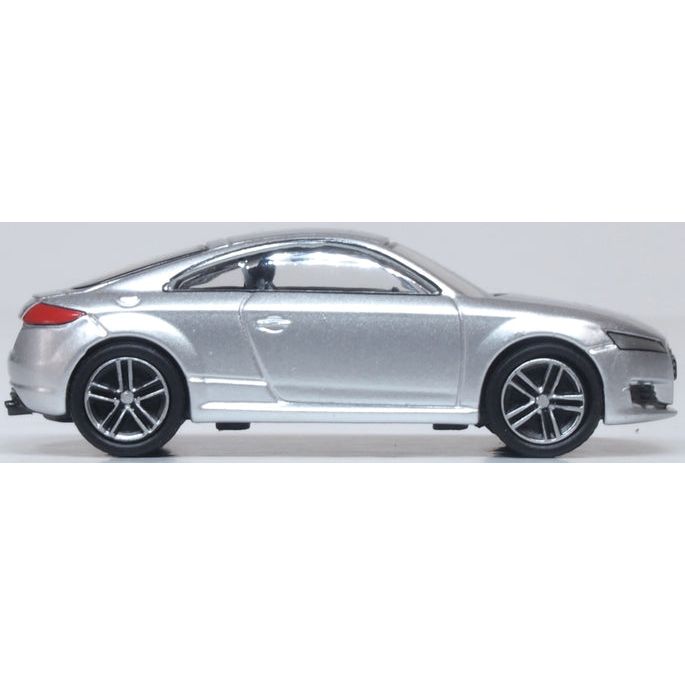 OXFORD 1/76 Audi TT Coupe Floret Silver