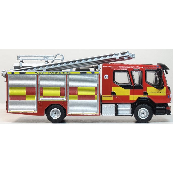 OXFORD 1/76 Volvo FL Emergency One Pump Ladder West Yorkshire Fire Engine