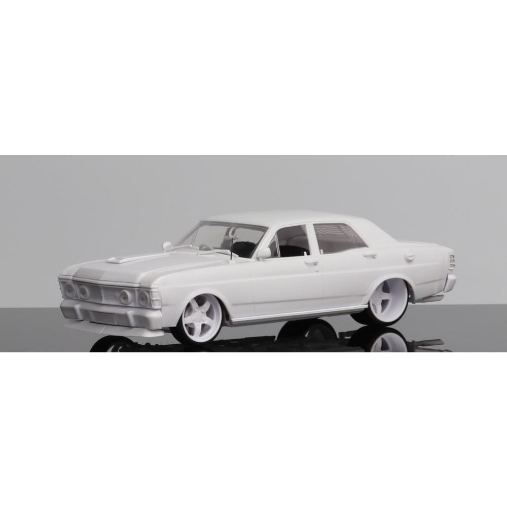 DDA COLLECTIBLES 1/24 Custom XW GTHO Ford Kit