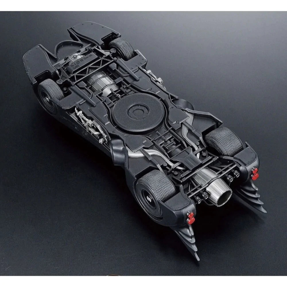 BANDAI 1/35 Batmobile (Batman Ver.)