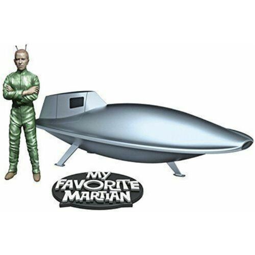 Pegasus 1/18 My Favorite Martian - Uncle Martin and Spaceship, pre-built