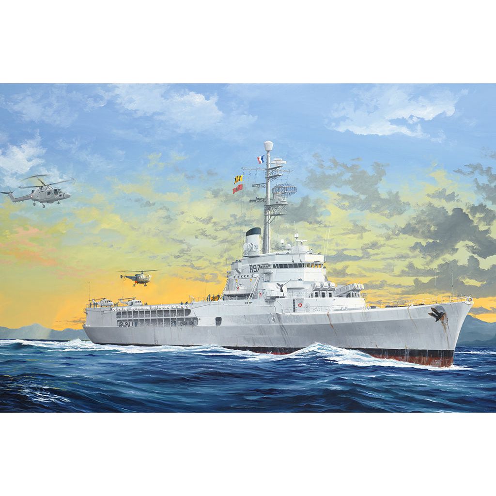 Trumpeter 1/350 French Navy Helicopter Cruiser Jeanne dâ€™Arc 2008 Plastic Model Kit