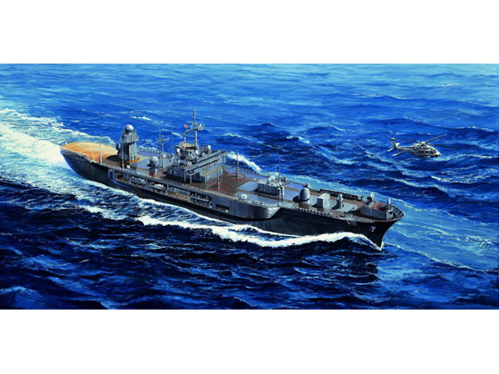 Trumpeter 1/700 USS Blue Ridge LCC-19 2004 Plastic Model Kit [05717]