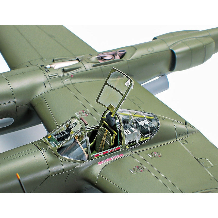 TAMIYA 1/48 Lockheed P-38 F/G Lightning