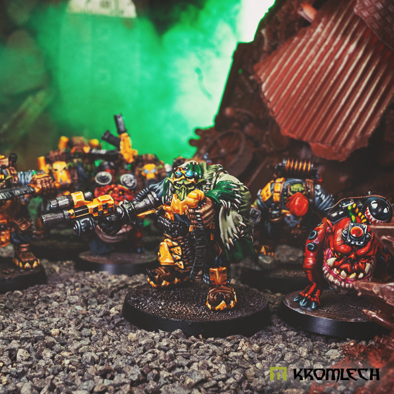 KROMLECH Cybork Mercenaries Mob (19)