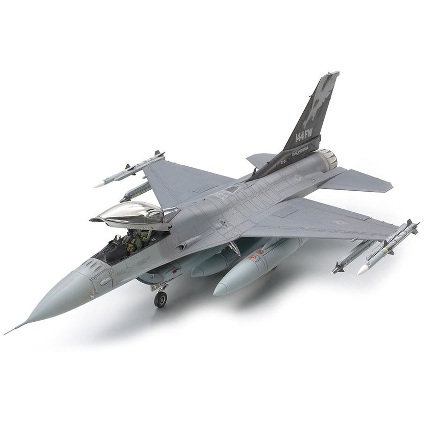 TAMIYA 1/48 Lockheed Martin F16C [Block 25/32] Fighting Falcon ANG