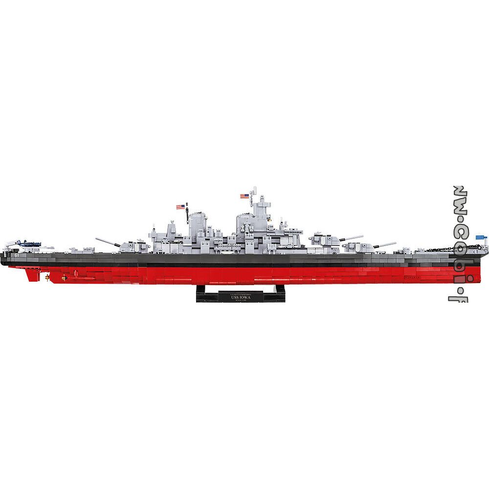 COBI World War II - Iowa-Class Battleship 4 in 1 (2685 Pieces)