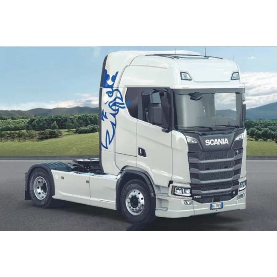 ITALERI 1/24 Scania 770 V8 "White Cab"