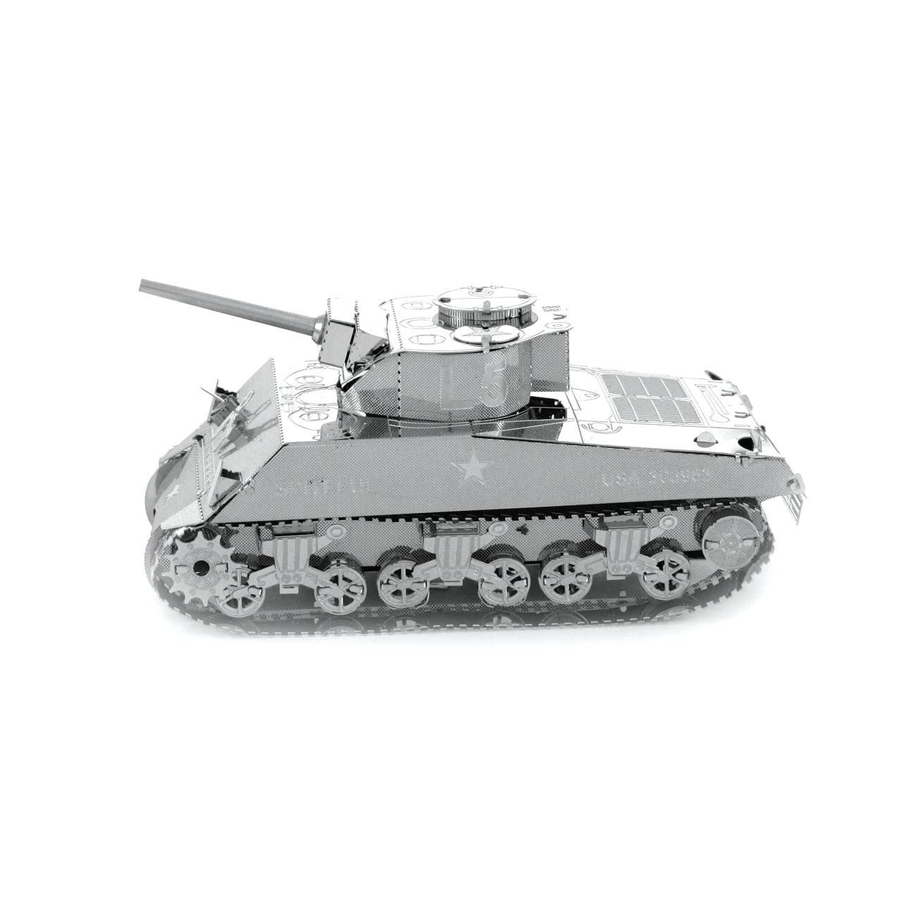 METAL EARTH Sherman Tank