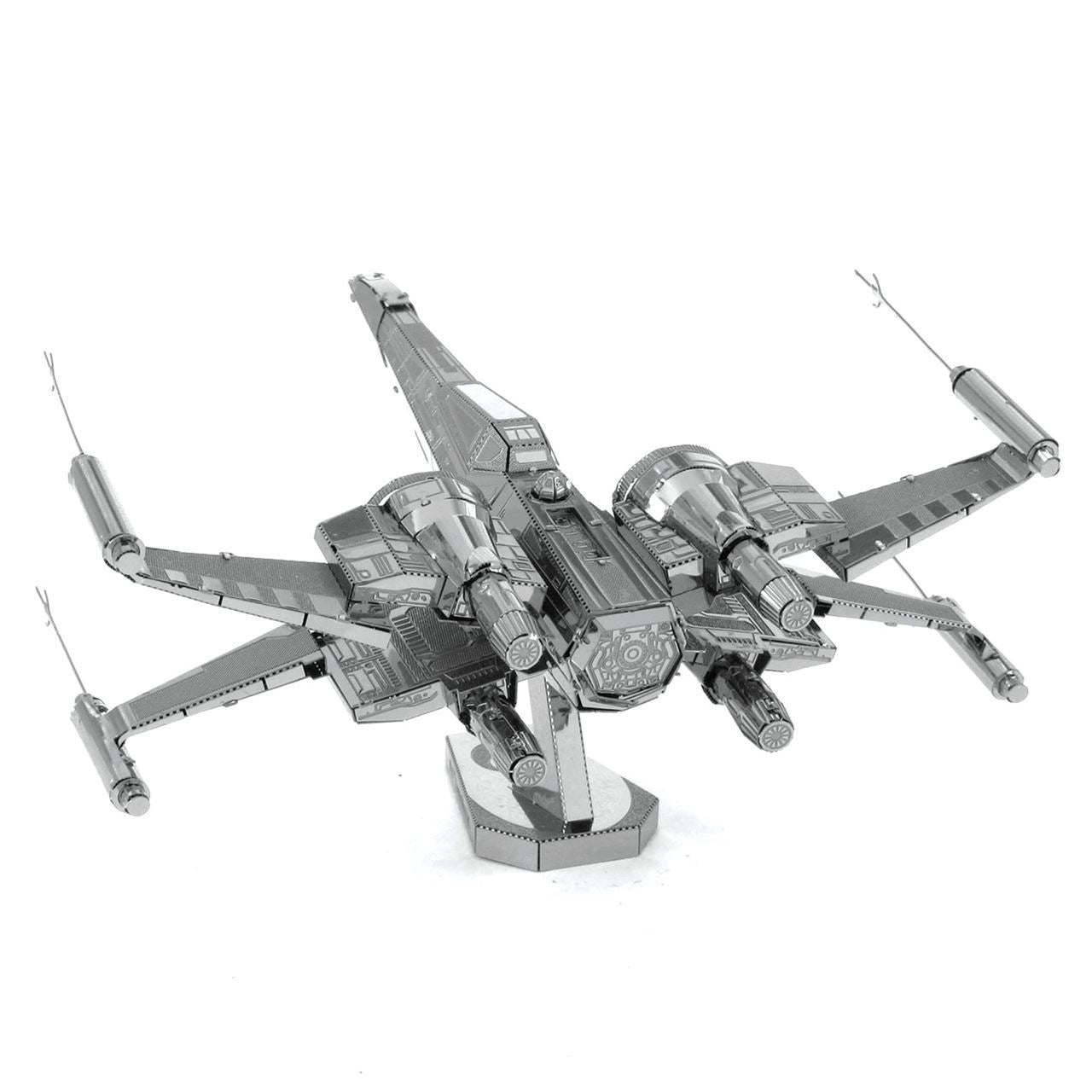 METAL EARTH Star Wars Poe Dameron's X-Wing Fighter