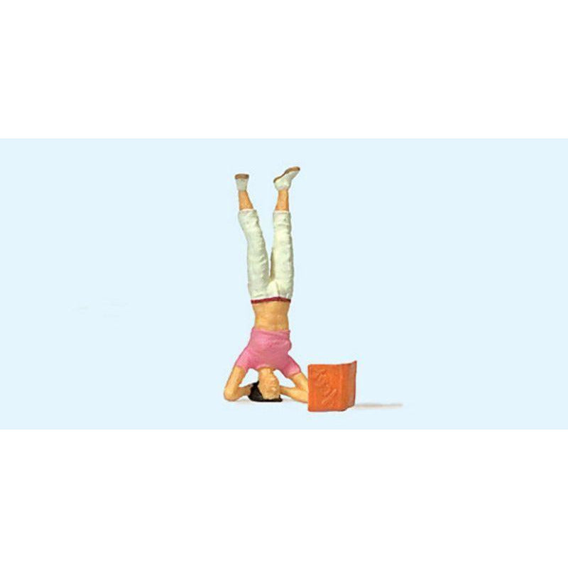 PREISER HO Headstand