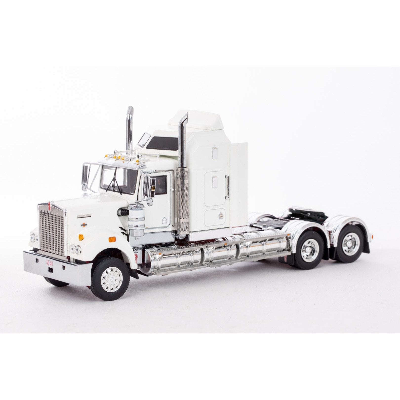 DRAKE 1/50 Kenworth T900 White Black