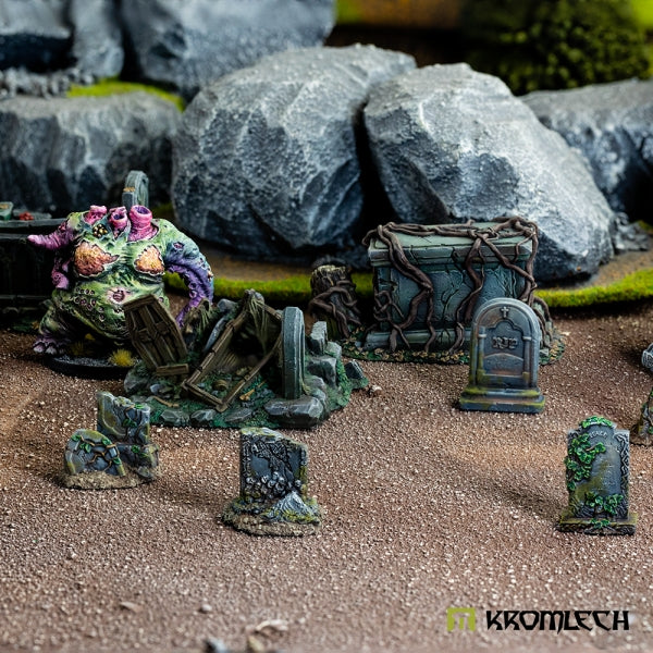 KROMLECH Dark Forest Gravestones (6)