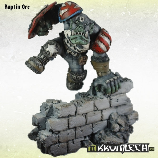 KROMLECH Kaptin Orc (1)