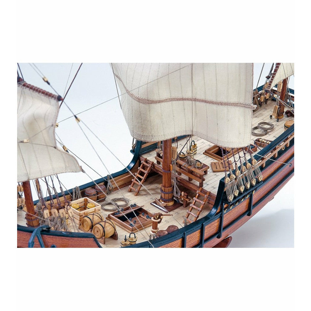 ARTESANIA LATINA 1/65 La Pinta Caravel Wooden Ship Model