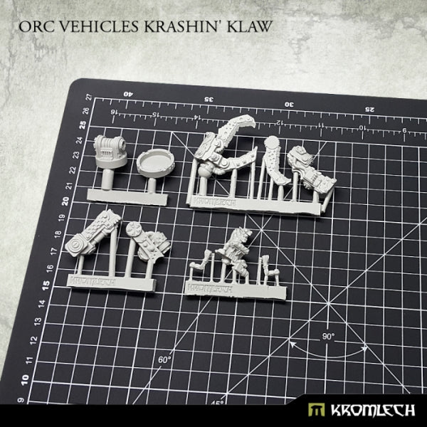 KROMLECH Orc Vehicles Krushin' Klaw (1)