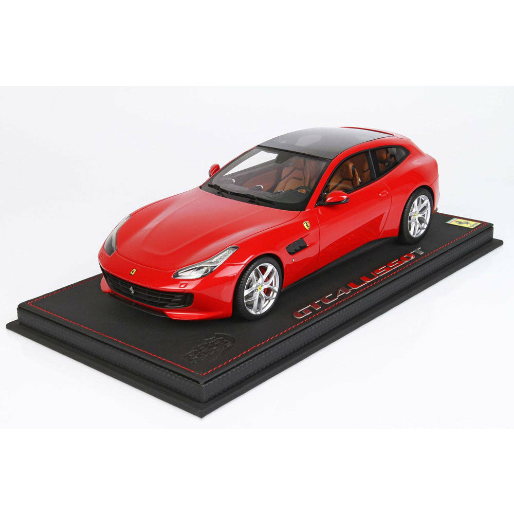 BBR 1/18 Ferrari GTC4 Lusso T Panoramic Roof Rosso Corsa