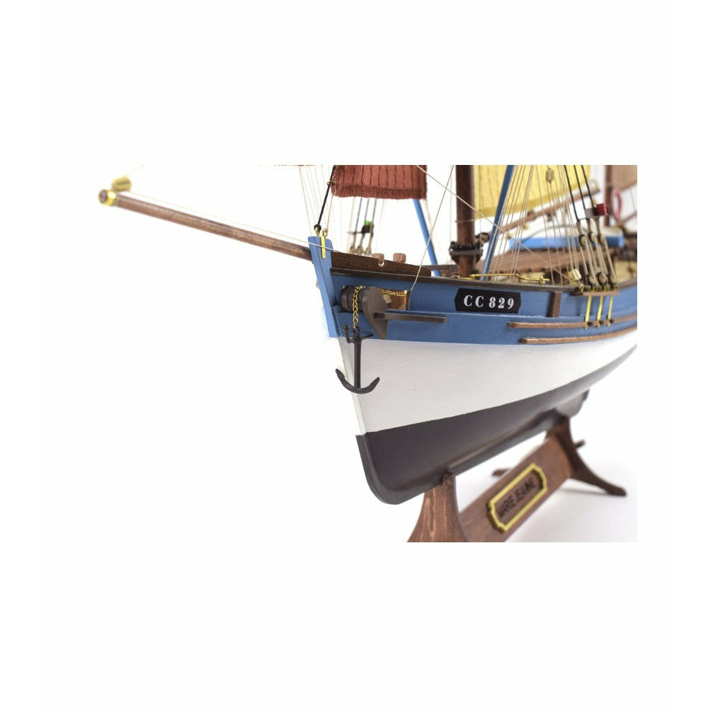 ARTESANIA LATINA 1/50 Marie-Jeanne 2021 Wooden Ship Model