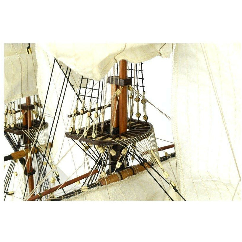 ARTESANIA LATINA 1/65 HMS Endeavour Wooden Model