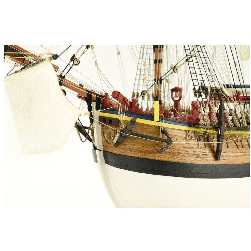 ARTESANIA LATINA 1/65 HMS Endeavour Wooden Model