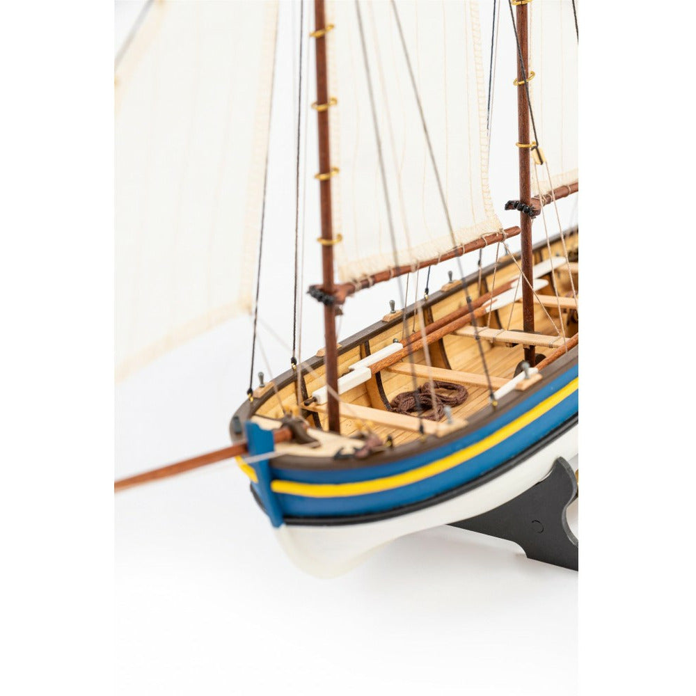 ARTESANIA LATINA 1/50 HMS Endeavour Captain's Longboat