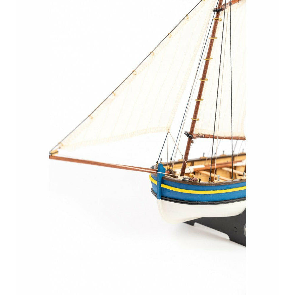 ARTESANIA LATINA 1/50 HMS Endeavour Captain's Longboat