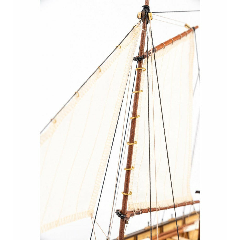 ARTESANIA LATINA 1/50 HMS Endeavour Captain's Longboat